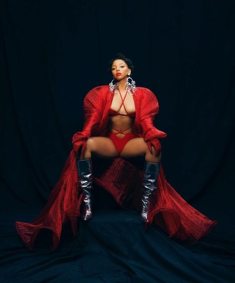 blonde nude onlyfans pornographic photos