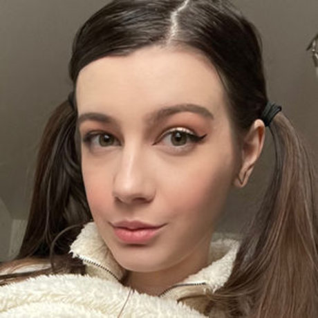 Petite Doll pornstar free img