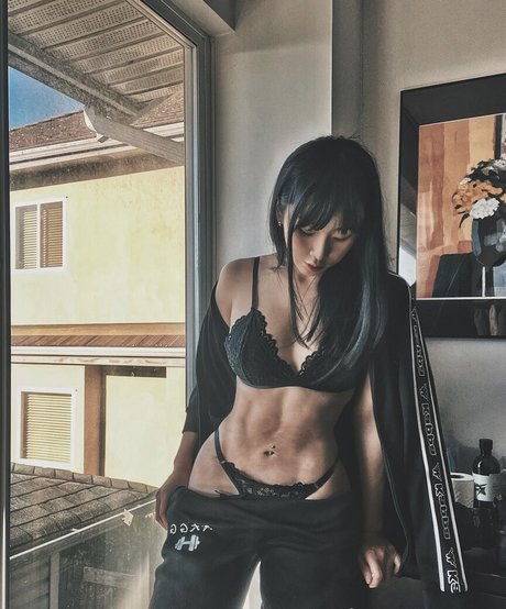 ggshacylin hot actress image