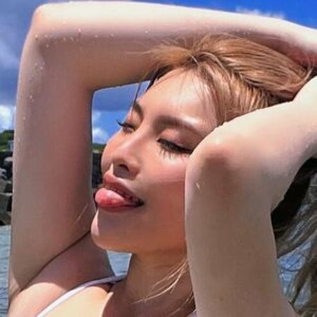 kitty2002102 xxx actress picture