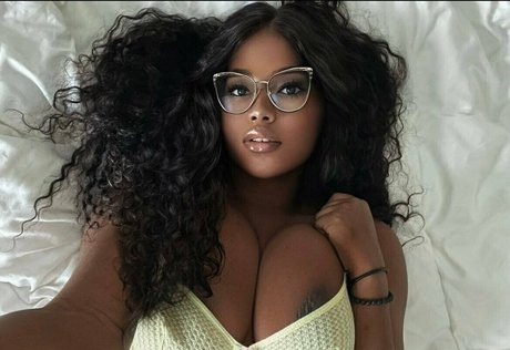 skinny black teen onlyfans nudes images