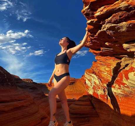 Sammi Hanratty pornographic star pic