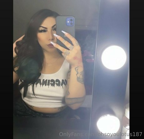 ohsoyoulotus187 porn model gallery