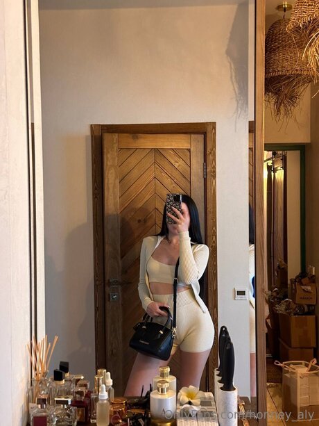 big booty latina onlyfans erotic galleries