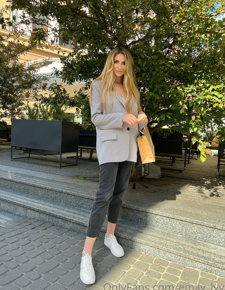 blonde babe onlyfans art porn picture