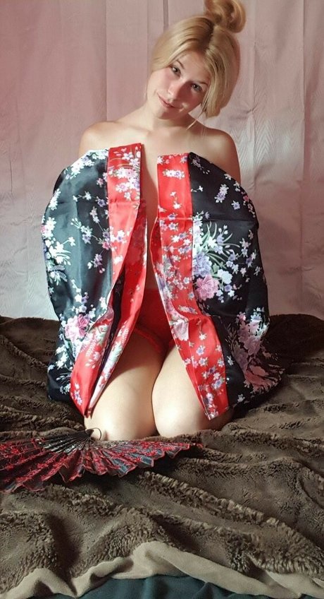 Everyday Harleyquinn star pornographic images