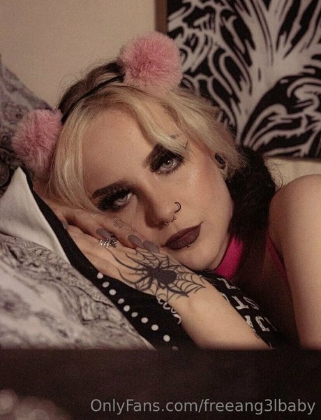 milf glasses onlyfans perfect img