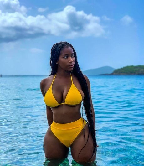 Tia Becca star nude galleries