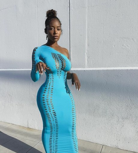 Tia Becca pornstar nudes pictures