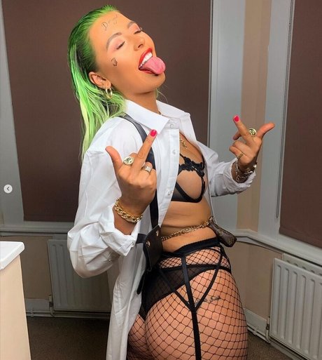 lesbian pussy onlyfans naked photo