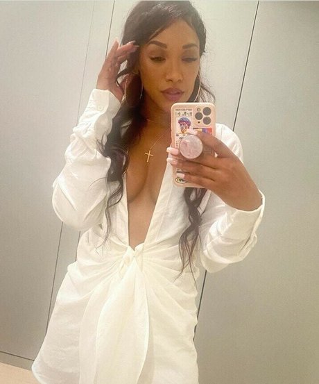 Candice Patton top pornstar photos