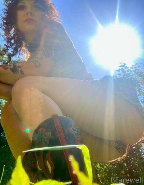 forwardfarewell adult model images