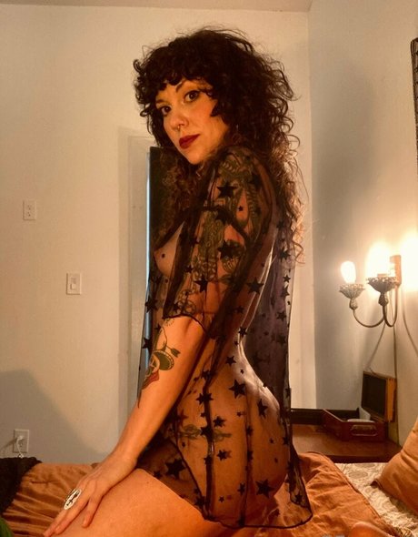 forwardfarewell star top img