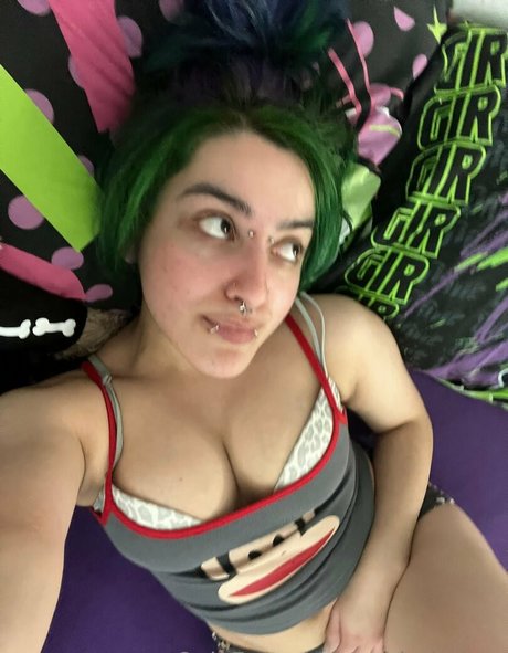 nayinthebay hot model pictures