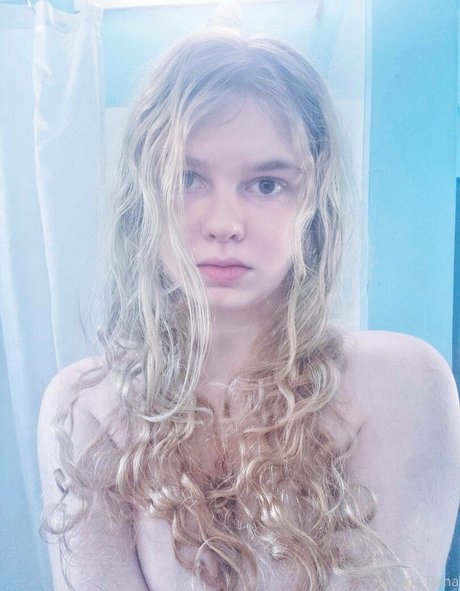 lyrictiana pornstar pretty image