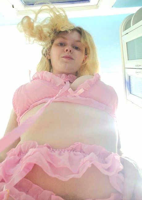 lyrictiana beautiful star image