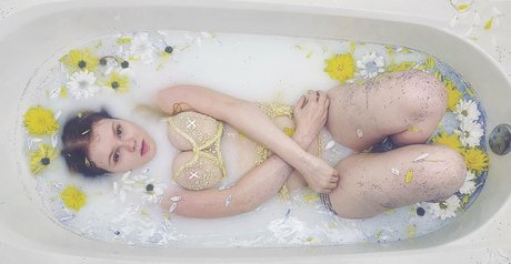 dark skin ebony onlyfans nice picture