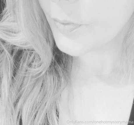 onehotmysterymama model nice gallery