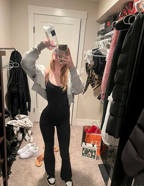 taratumbles star exclusive pictures