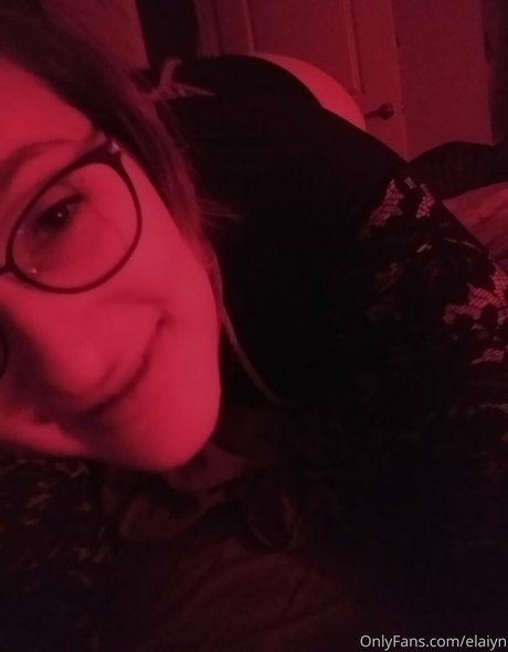 evelynmusefree pornstar pretty photo