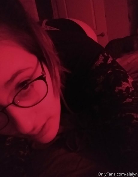 evelynmusefree high quality model photo