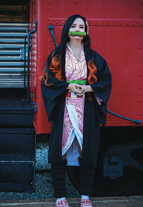 influencer girls onlyfans pornographic photos