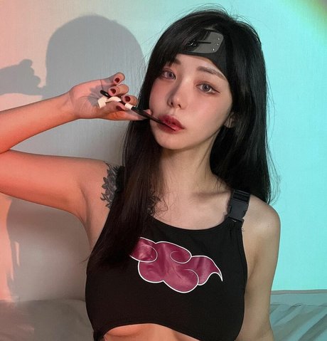 Wuyo99 nudes star picture