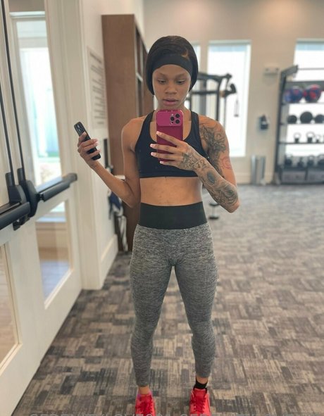 serenitylove001 model adult pic