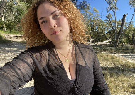 auroraablair exclusive actress pics