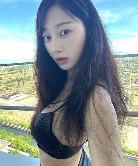 teen lesbian onlyfans porno photo