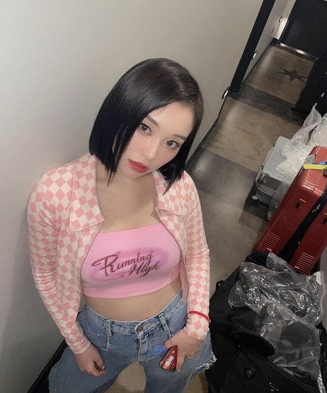 WomenK pop hd model pictures