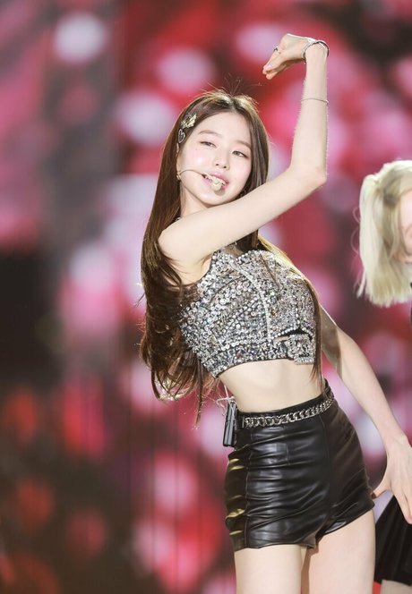 WomenK pop star pretty galleries