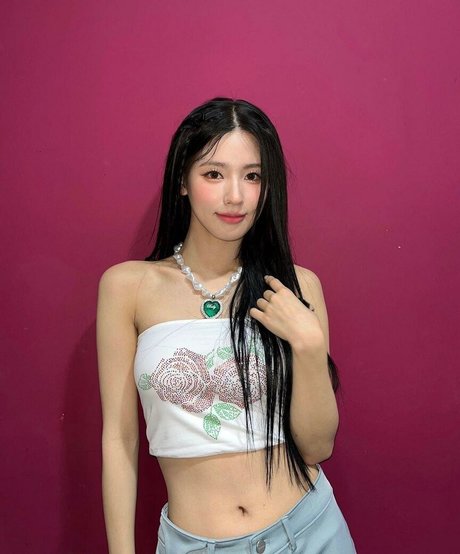 WomenK pop porn actress archive