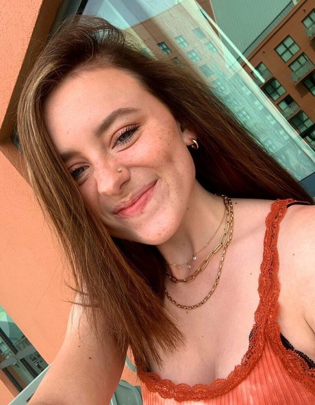 Audra Miller pornographic model picture