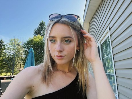 Audra Miller star nice images