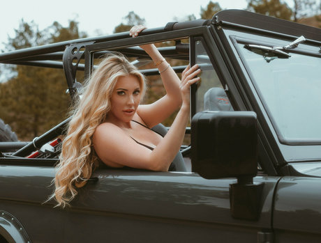 misssaintxxx pretty actress image