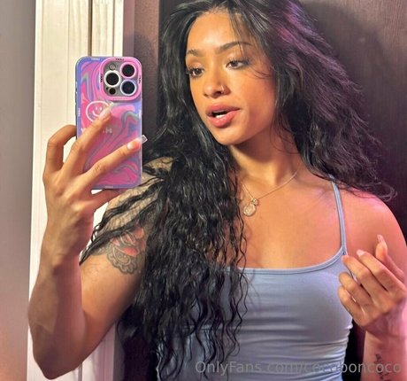 milf yoga onlyfans top picture