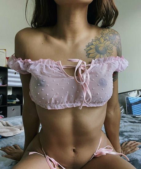 tattooed shemale onlyfans pretty photo