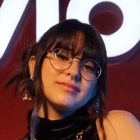 Bibi Vitona model pretty pics