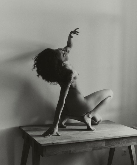 blonde nude onlyfans free img