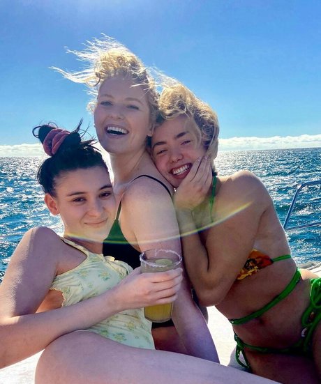 Peyton List pornstar top img