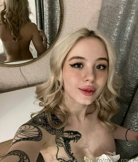 milla snake Quick photo