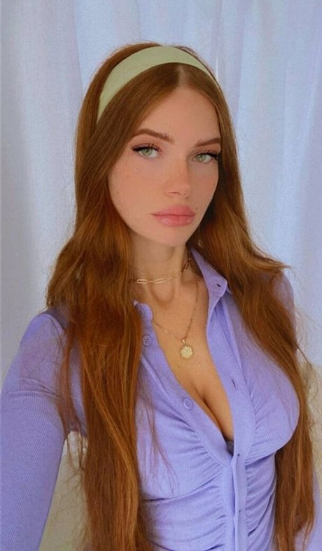 curly ebony onlyfans sexy picture