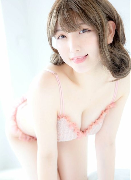 Marina Amatsu sex actress pictures