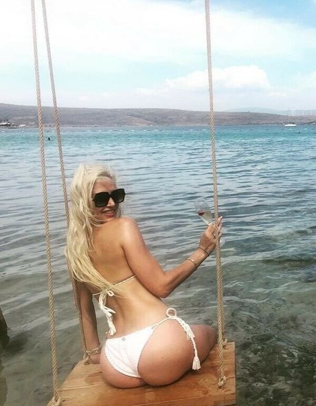 tdcansu art actress image