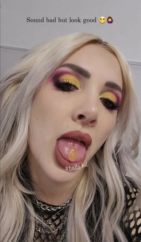 Addie Nicole Amick sex star gallery