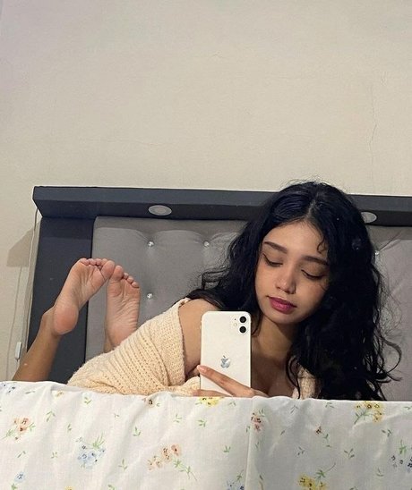 Solecitosmithh sexy star photo