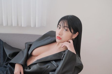 Tashay0ung star pornographic galleries