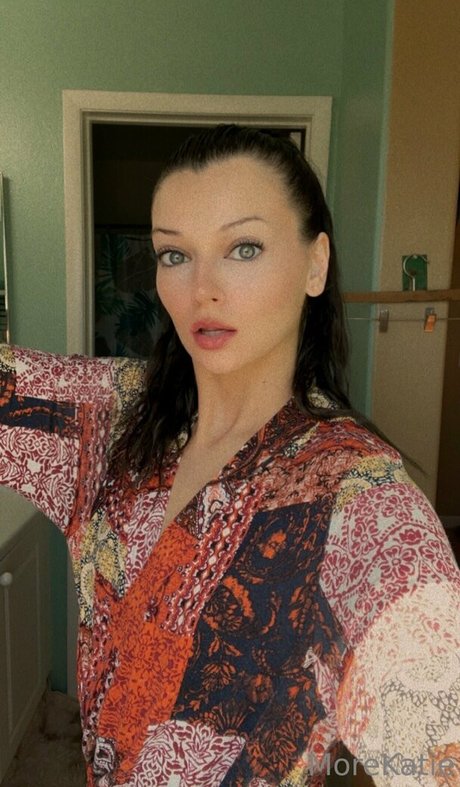 mature slut onlyfans art naked photos