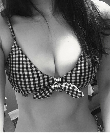 Felix Fang star pornographic photo